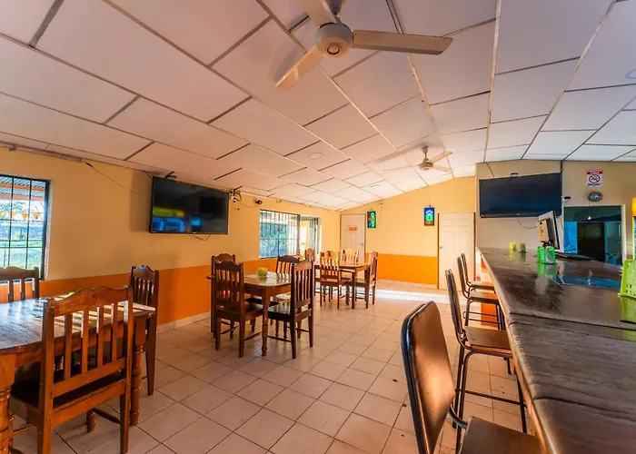 El Cocobolo Food&rest 1 Wifi Ac Pkg Free Swimmingpool Bed and breakfast 4*